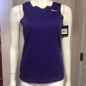 Nike Athletic/Athleisure Tank Top, NWT!